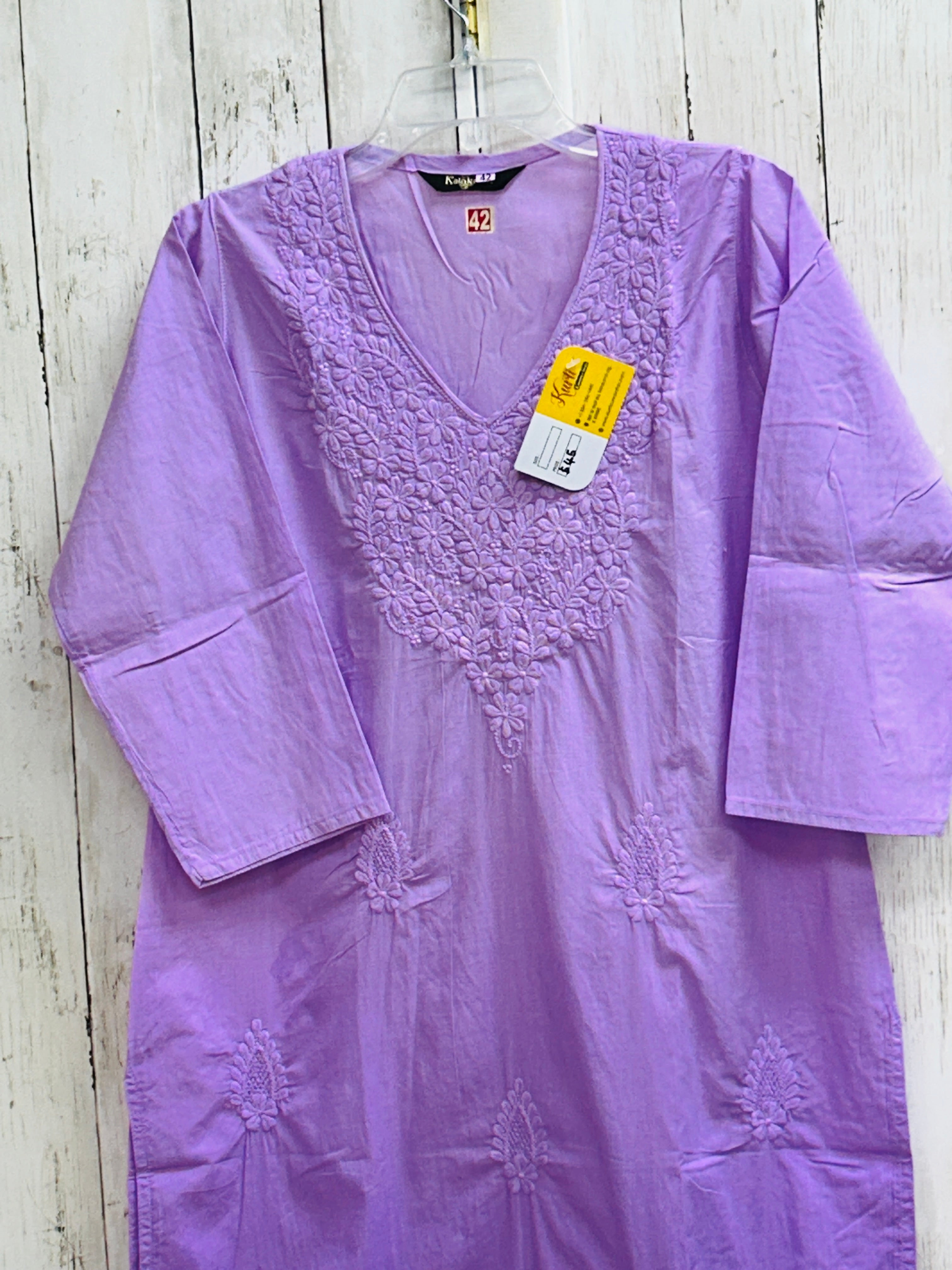 Cotton chikankari kurti