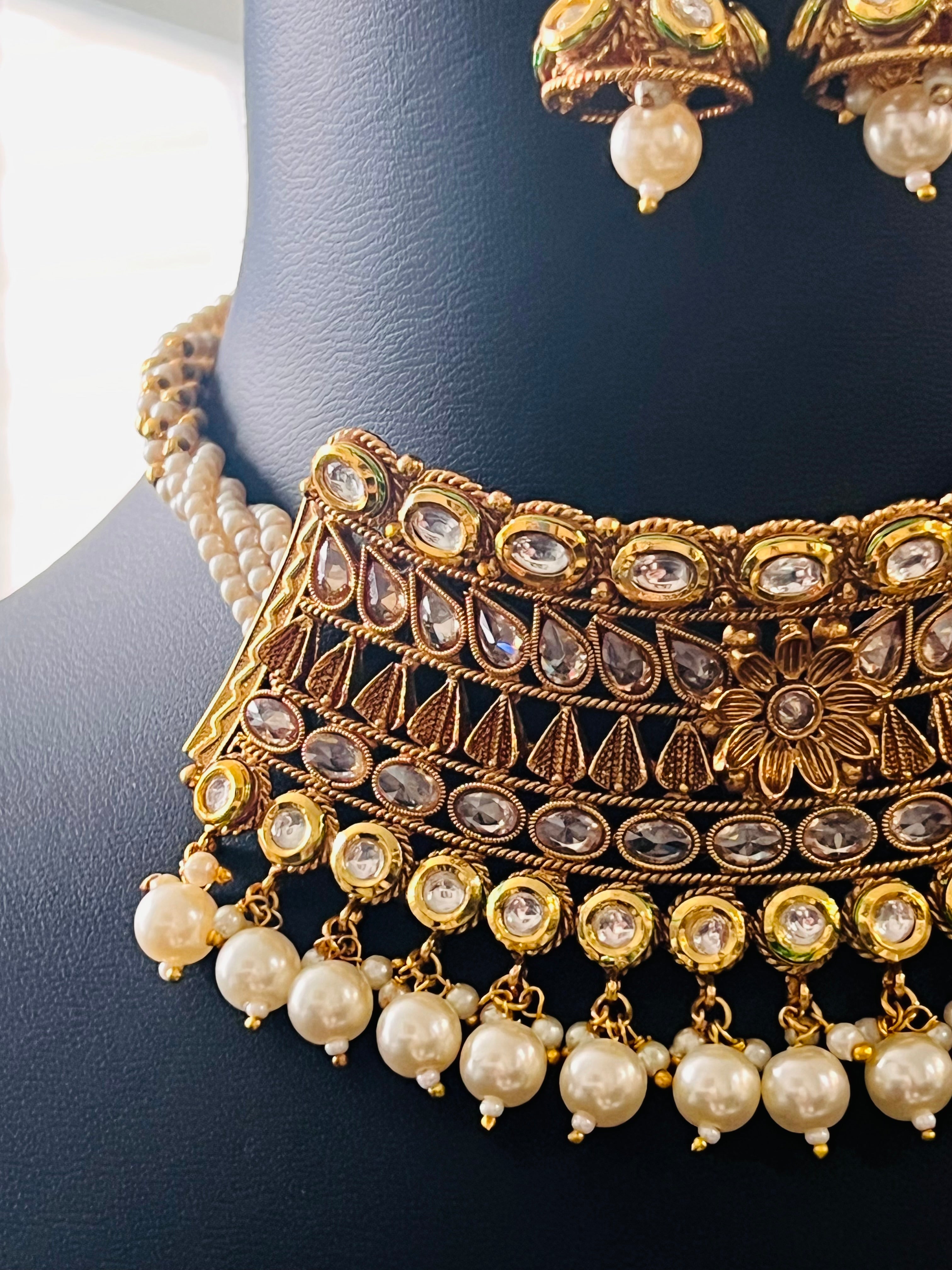 Traditional Kundan choker necklace set by Kurti Connection USA