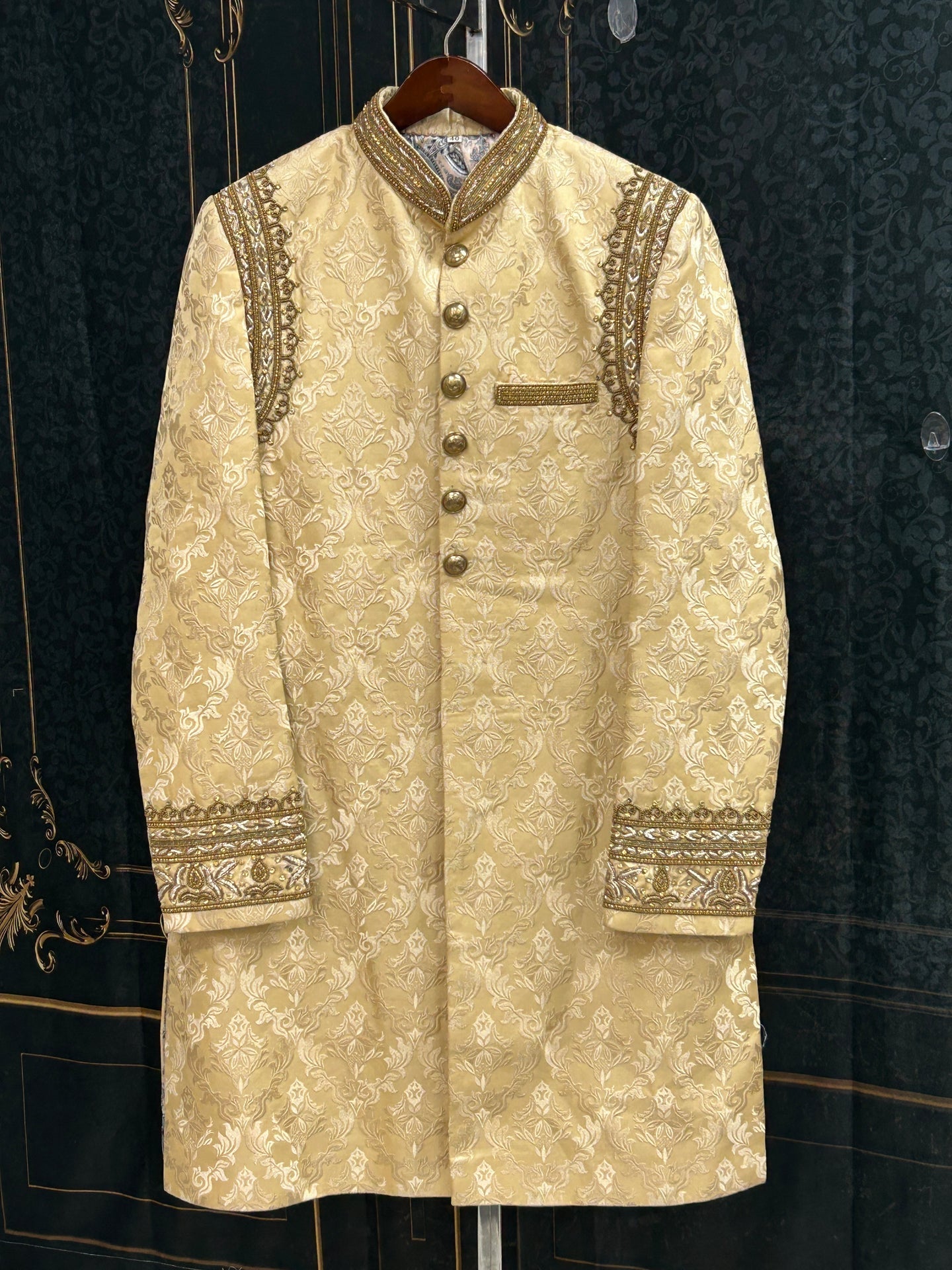 33BE6E15-CE6D-4B05-942F-88E1BF672BA5 - Kurti Connection USA