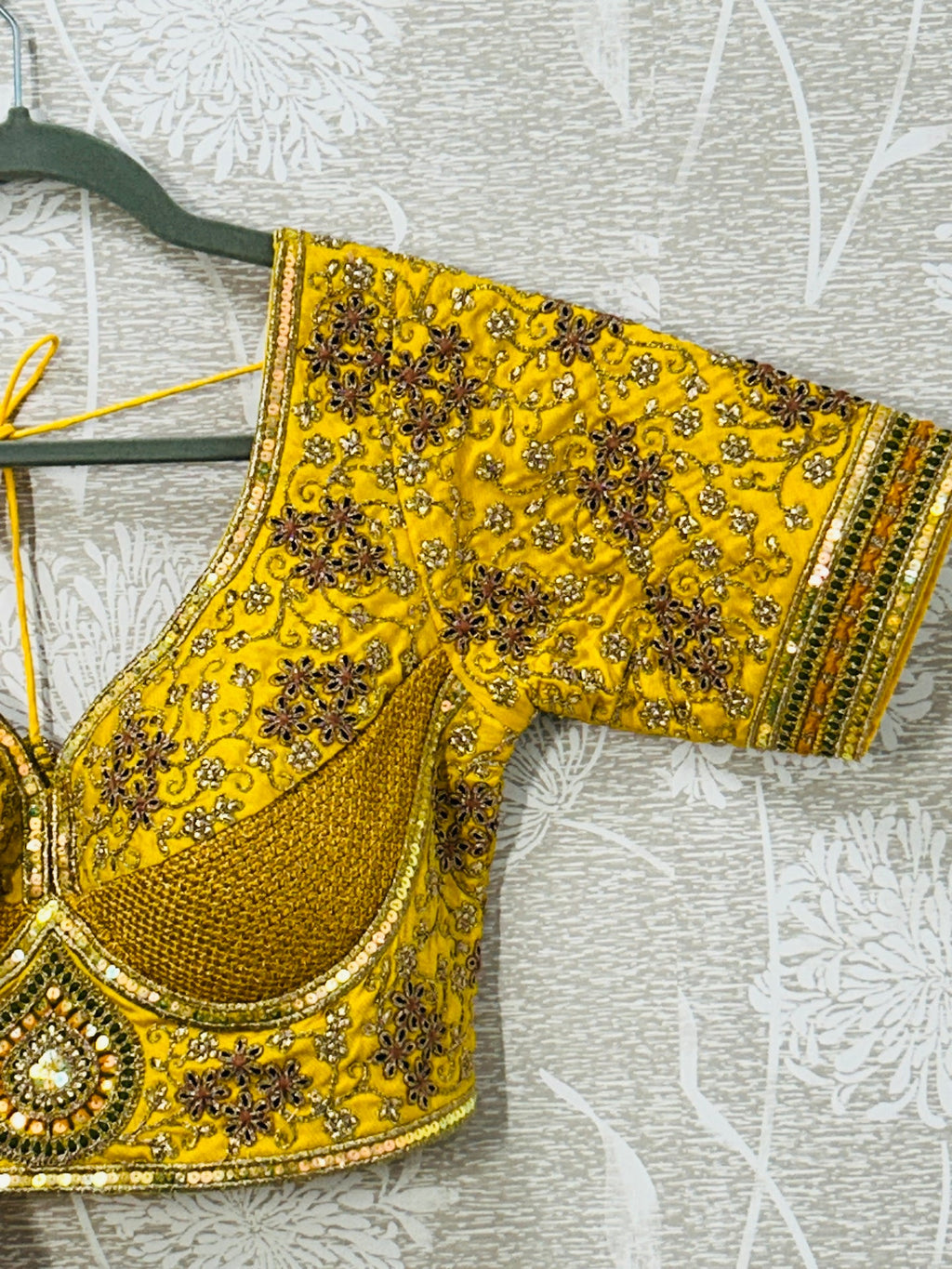 37CBD5BC-D03C-455B-89A0-C6354ED0D8F1 - Kurti Connection USA