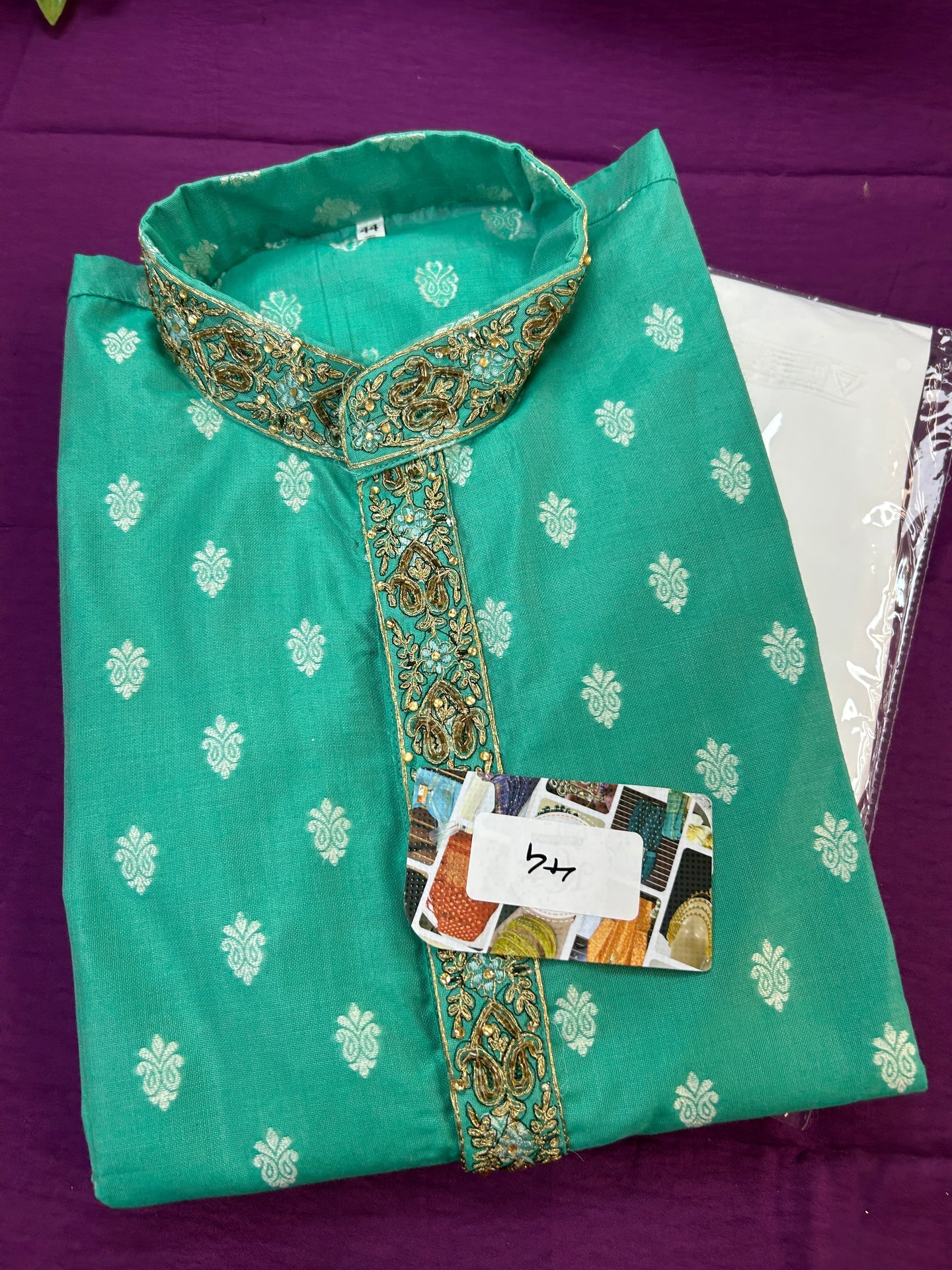 3C1498FB-0F92-4C42-B86D-E94C80038659 - Kurti Connection USA