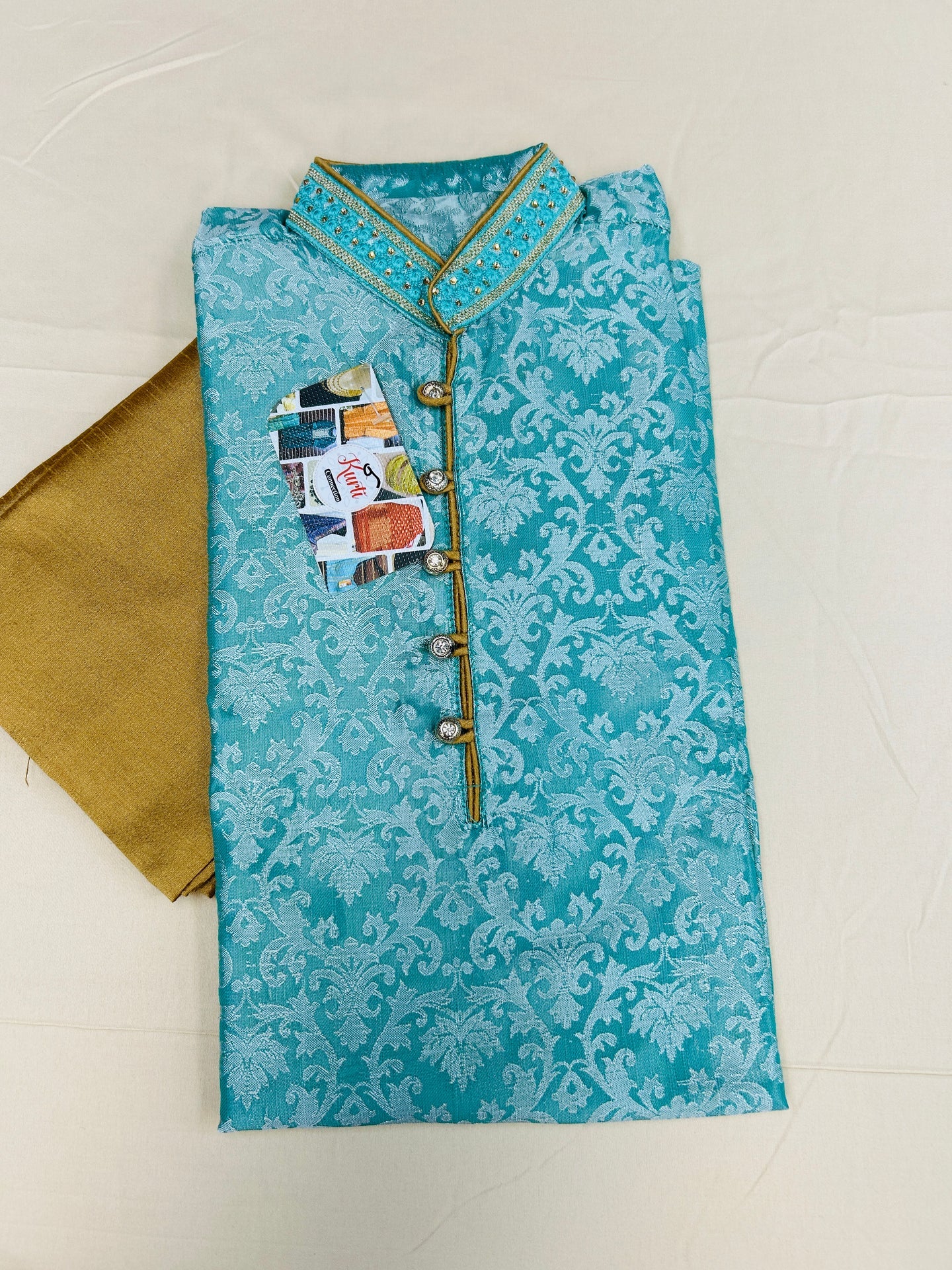 3C72097A-514D-4167-AACB-E529836DB9B9 - Kurti Connection USA