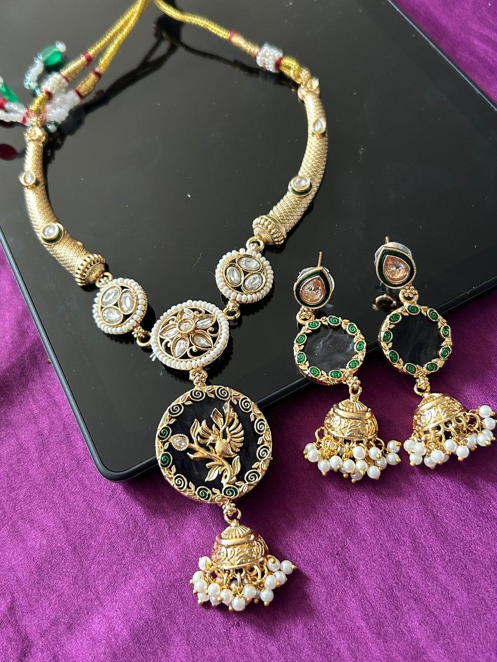 4B1DB2B2-DD8E-4666-994E-CF6BBC7D105F - Kurti Connection USA