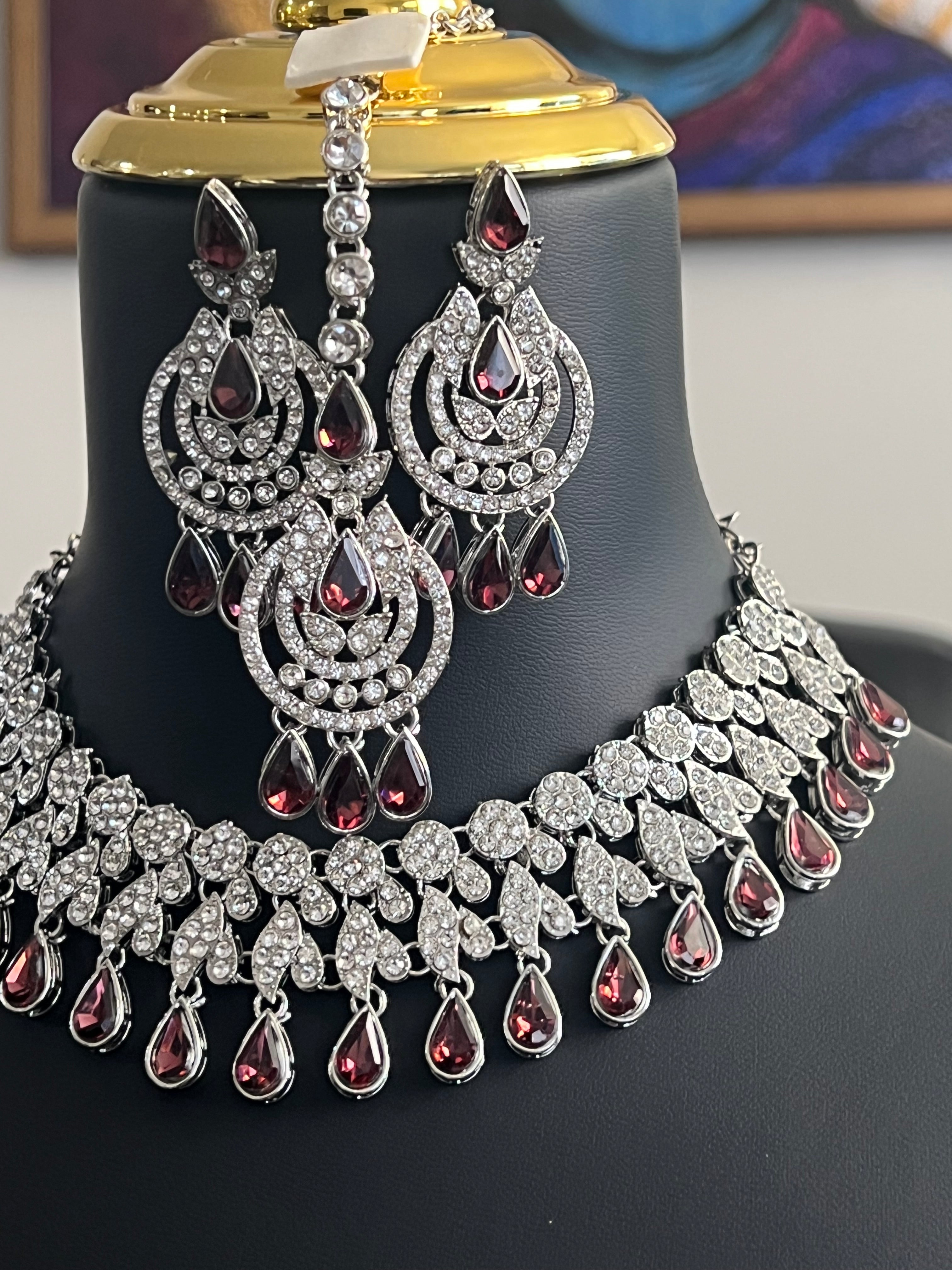 Wine wonder : necklace set by Kurti Connection USA