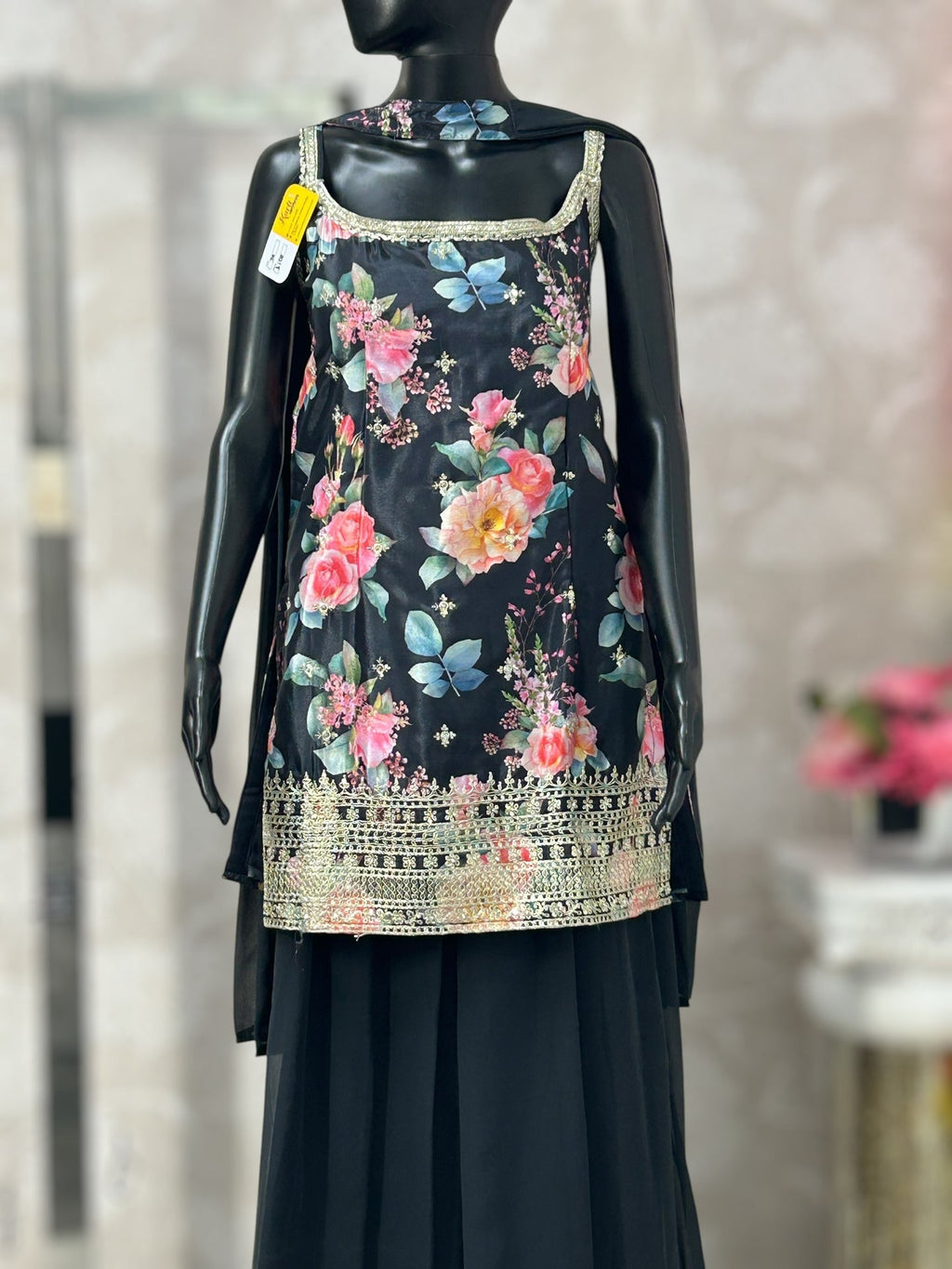8277083B-C487-4D1E-BEEB-0E5EA29FE965 - Kurti Connection USA