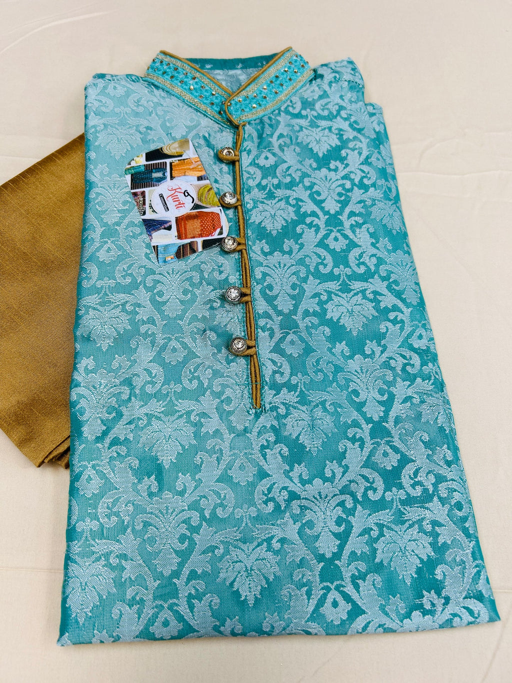 ACF9E1B3-447D-4F9D-8BE0-75CB1D1CA378 - Kurti Connection USA