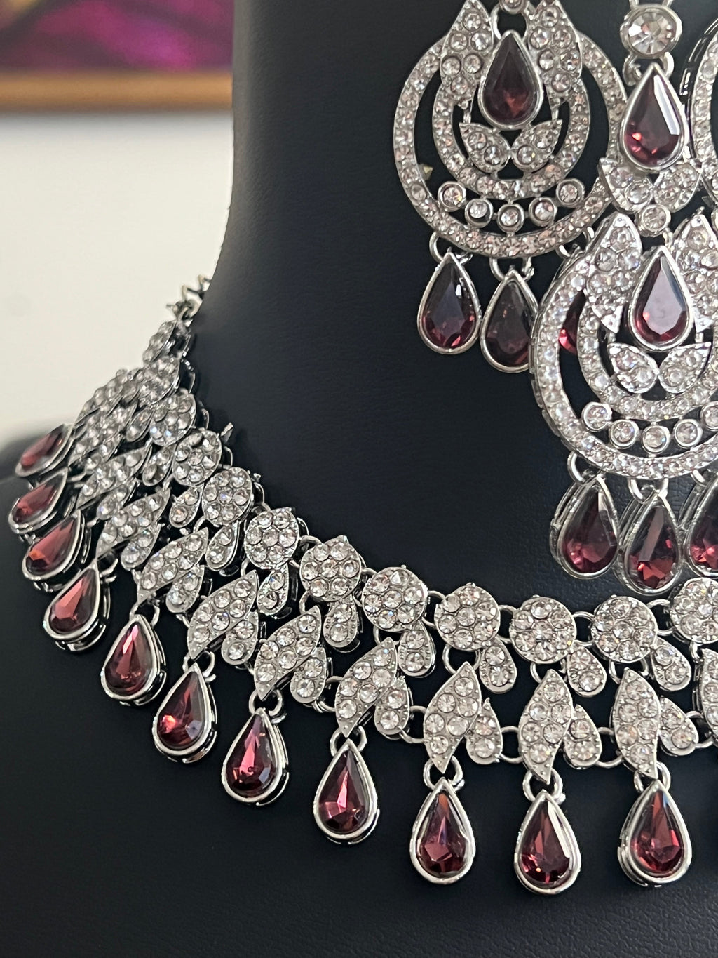 Wine wonder : necklace set by Kurti Connection USA