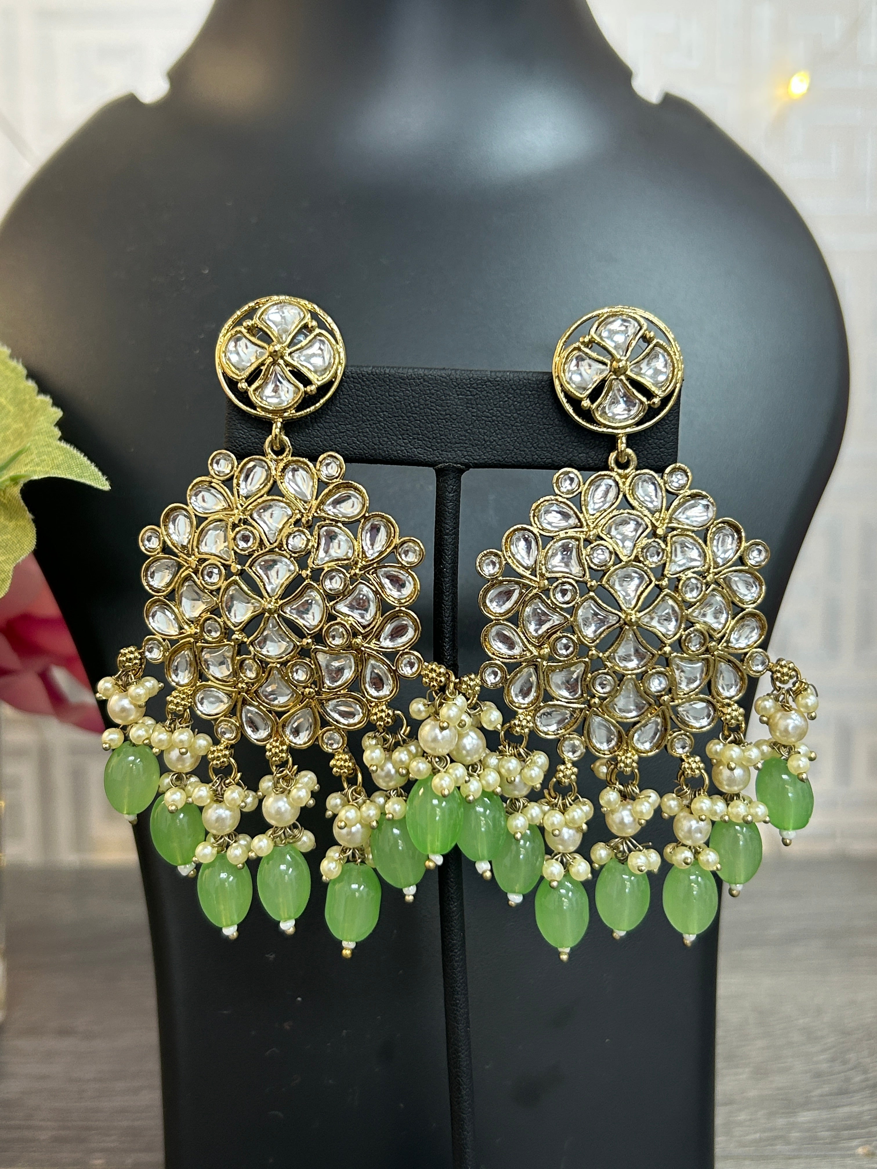 Kundan earrings by Kurti Connection USA