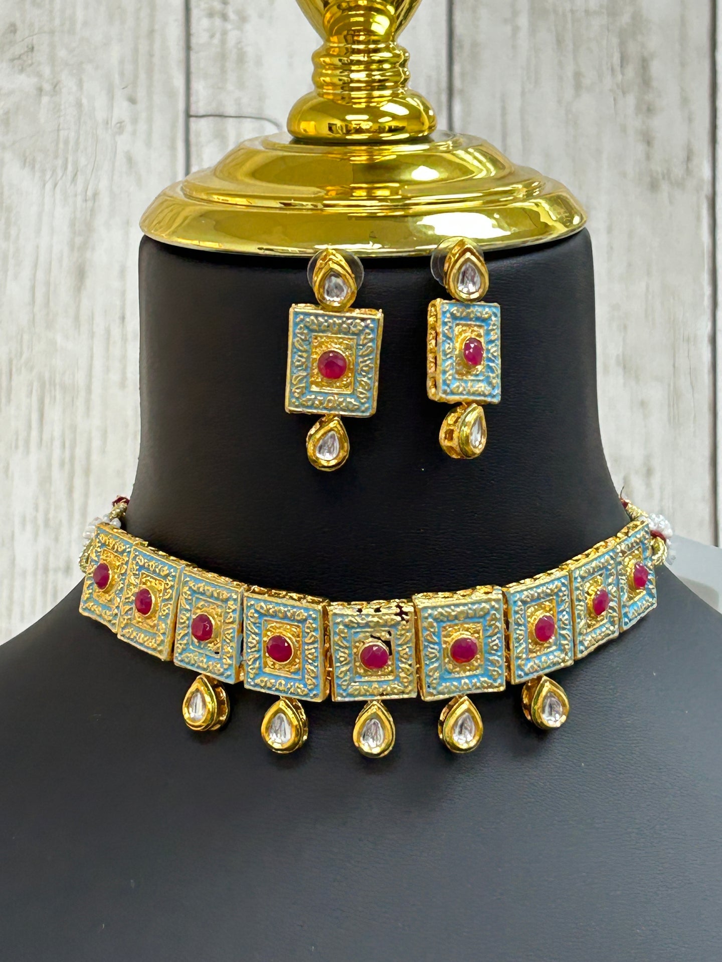 Necklace set by Kurti Connection USA