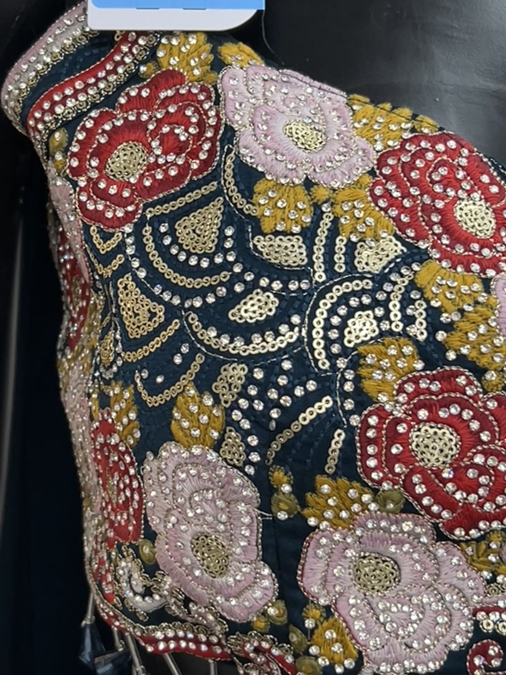 Readymade saree